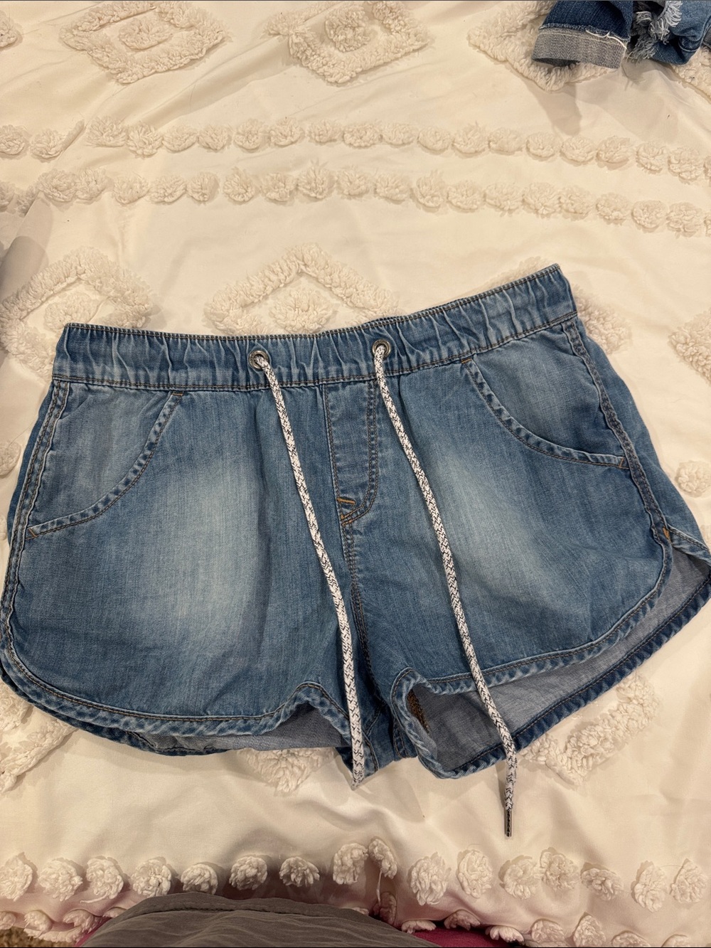 Roxy drawstring shorts